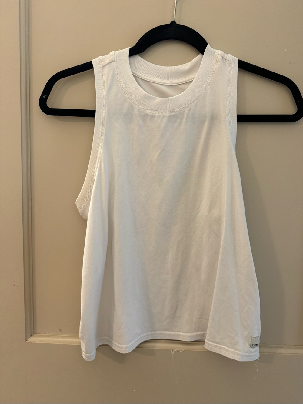 Vuori White Sleeveless Muscle Tank Top Women's XS